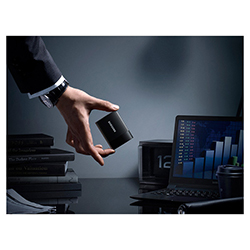 Samsung Portable SSD T1 1TB Size View